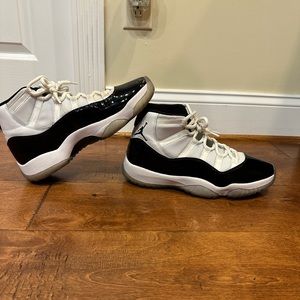 Nike Air Jordan 11 ‘Concord’ 2018 Release Size 11.5